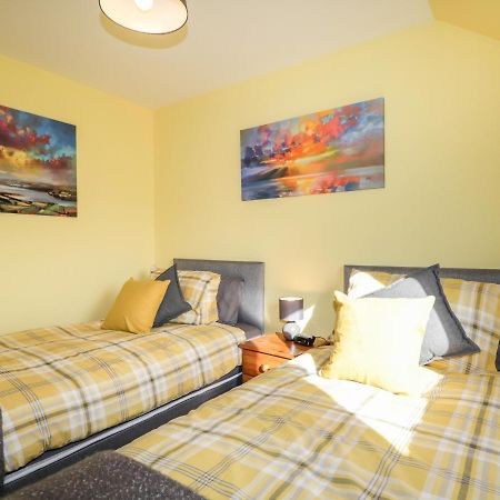 Riverview Apartment Инвернес Екстериор снимка