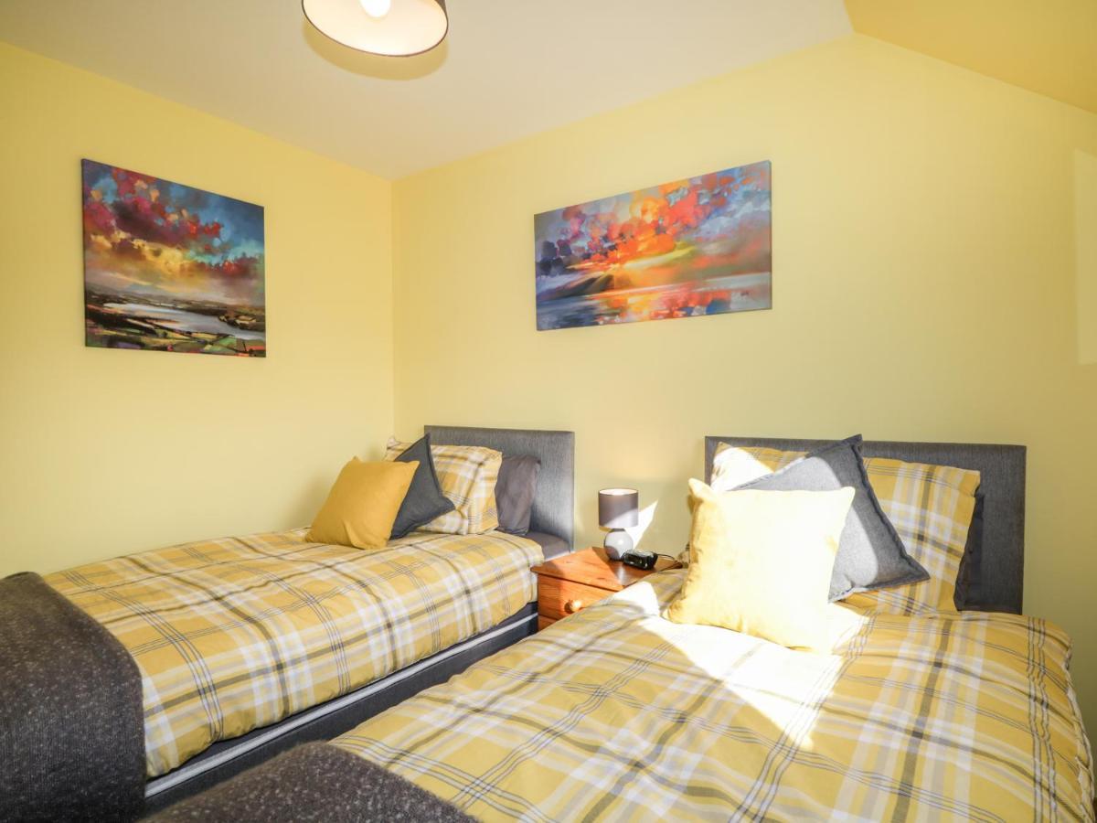 Riverview Apartment Инвернес Екстериор снимка