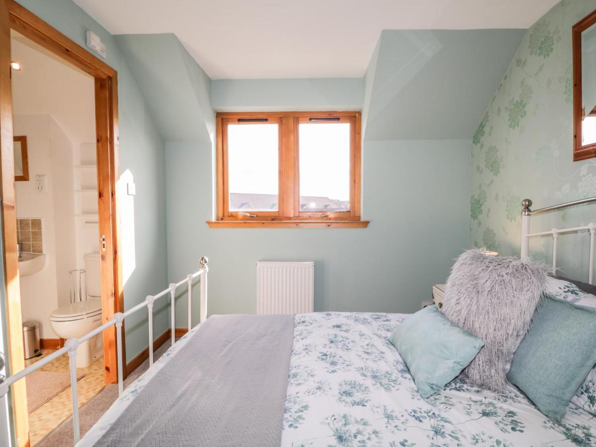 Riverview Apartment Инвернес Екстериор снимка