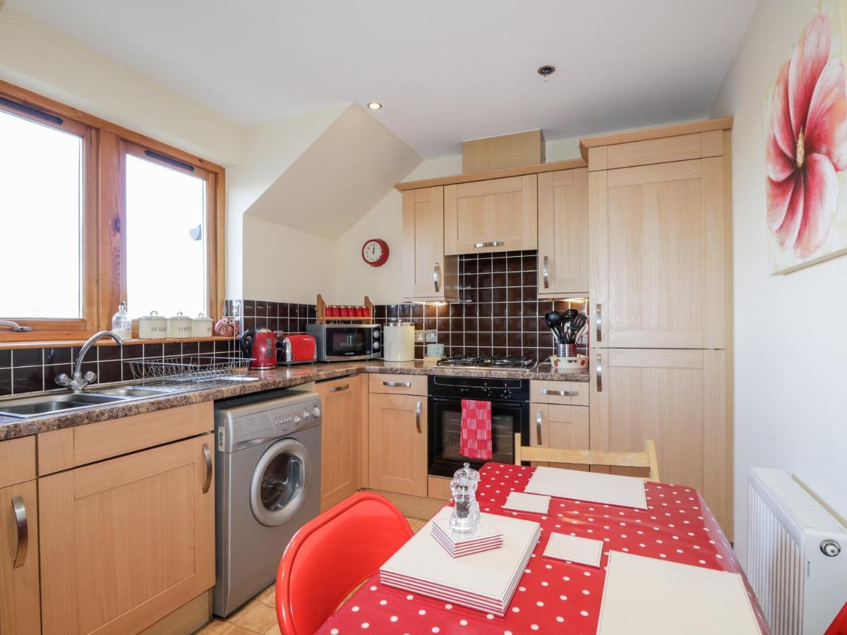Riverview Apartment Инвернес Екстериор снимка