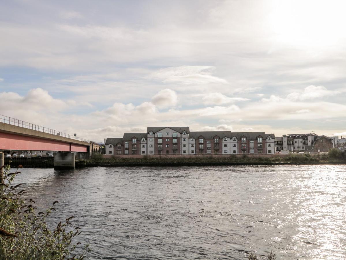 Riverview Apartment Инвернес Екстериор снимка